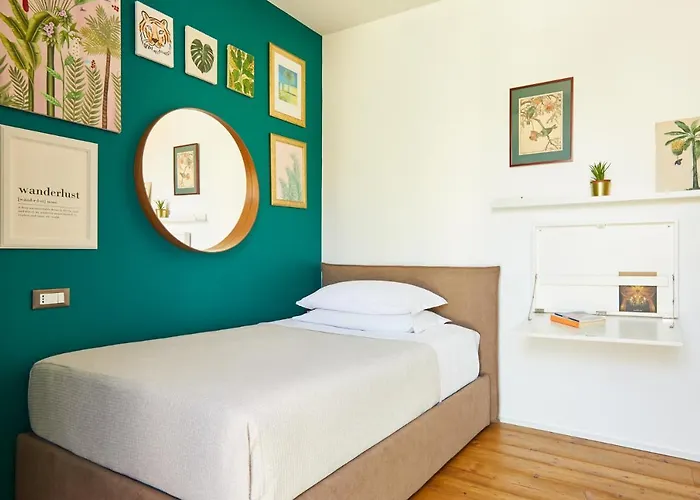 Tropical Micro With Terrace And Duomo Views * Milan