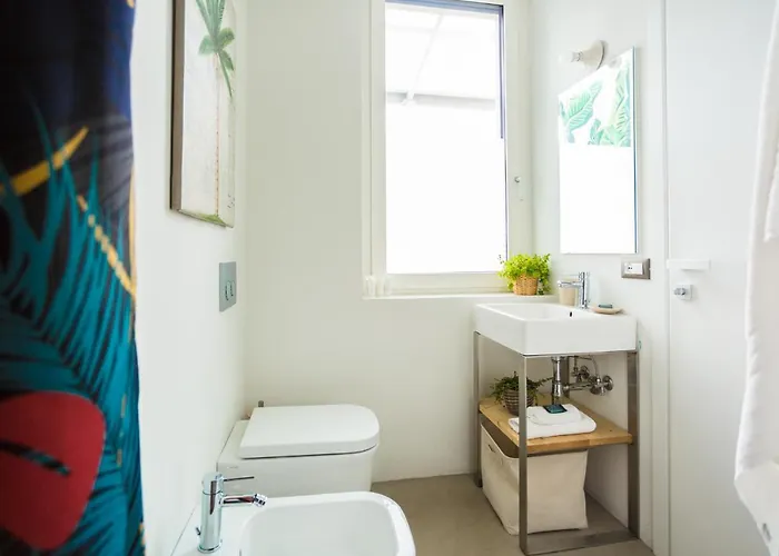 Tropical Micro With Terrace And Duomo Views * Milan